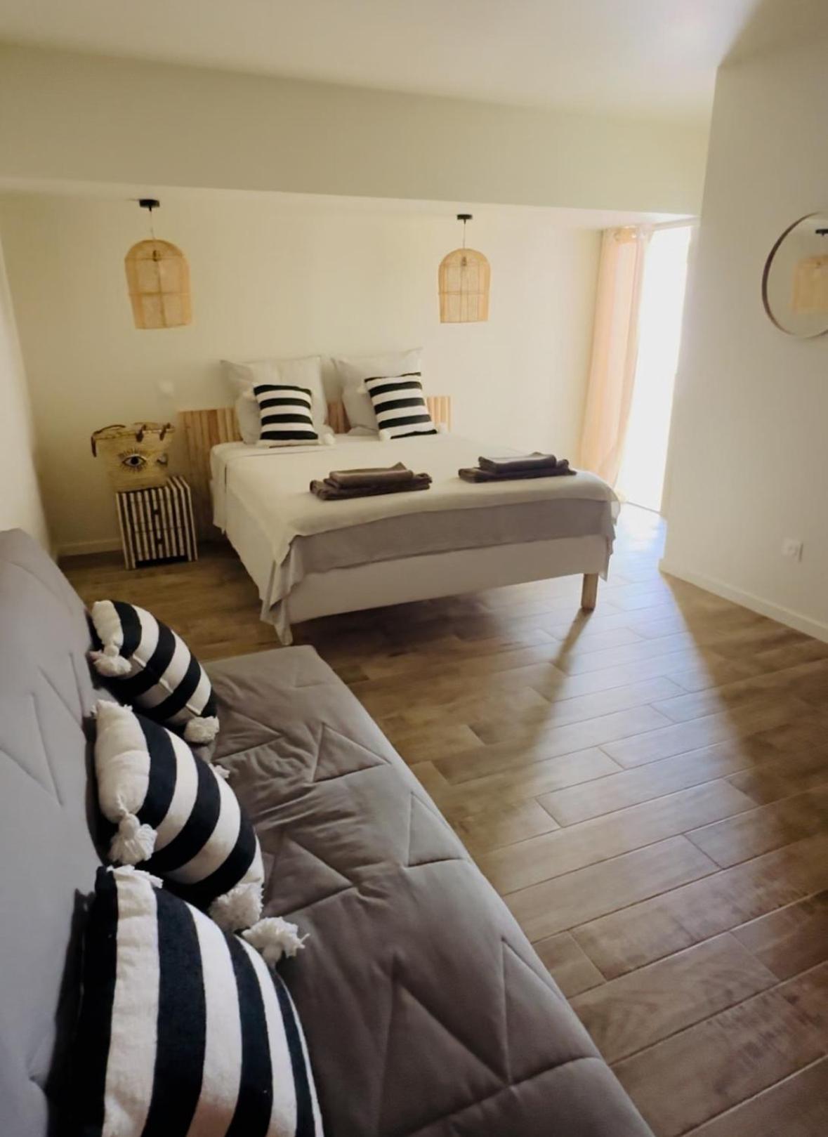 רוקפור-לה-בדול Villa Mathaia Cassis מראה חיצוני תמונה